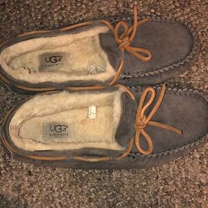 Ugg slippers